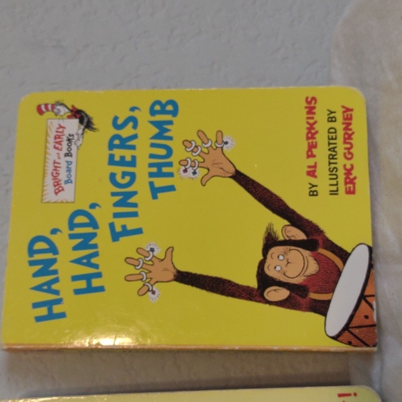 Bundle Dr Seuss's books. 2 total GUC - Picture 3 of 10